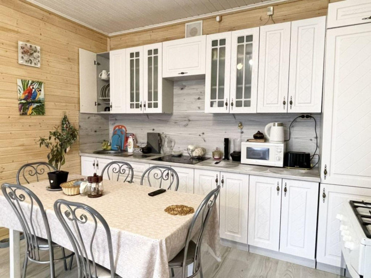 Коттедж/дом Победы ул., 88 Коттедж/дом Победы ул., 88