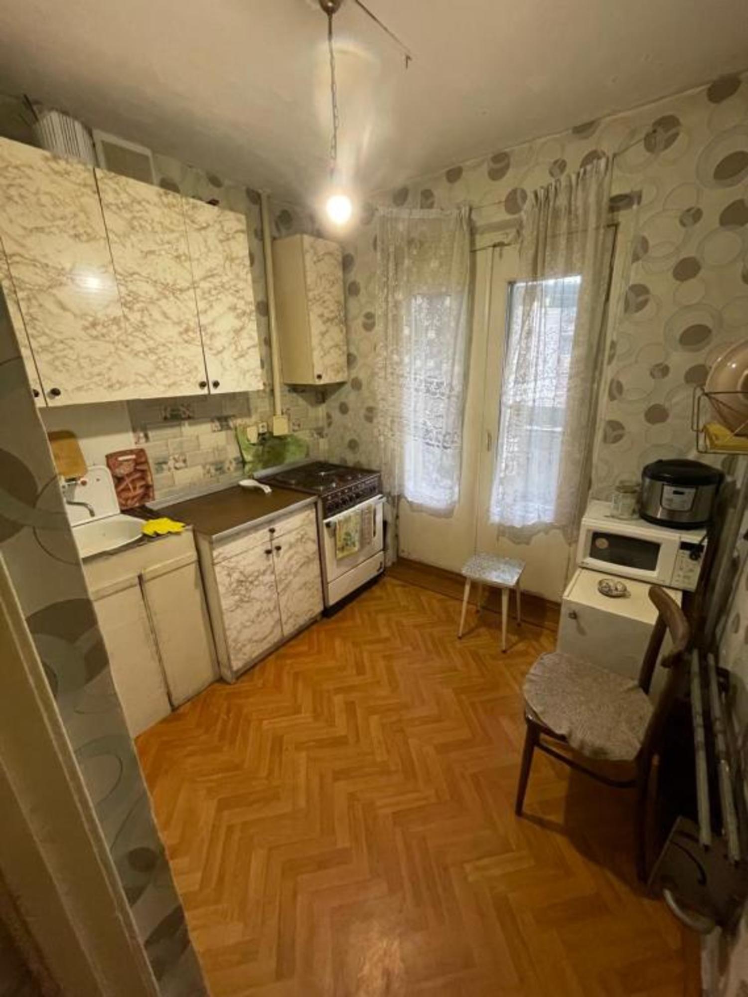 Купить комнату за 1 400 000 рублей на Торговая, 4