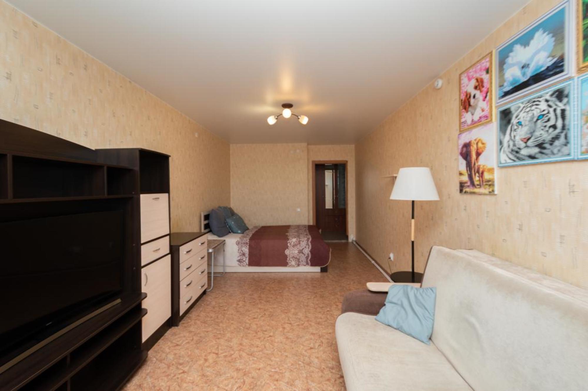 Купить квартиру за 5 750 000 рублей на Розы Люксембург, 118/4