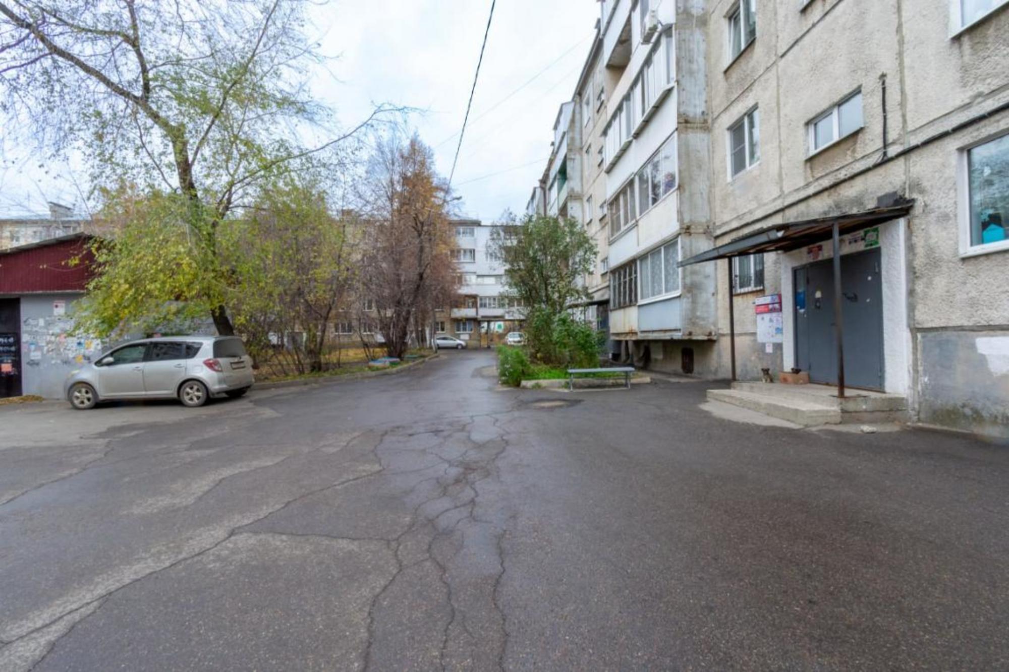 Купить квартиру за 7 100 000 рублей на Приморский мкр, 24