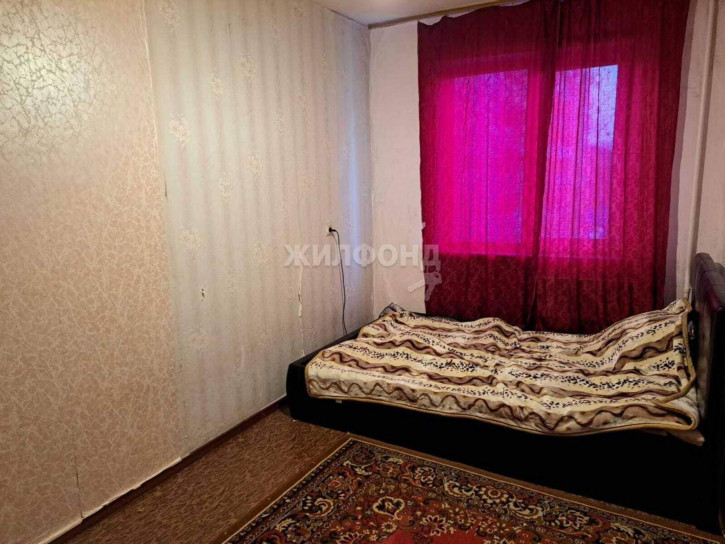 2-комн квартира Связистов улица, д.141