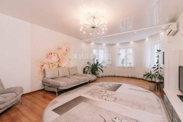 3-комн квартира Карла Маркса проспект, д.47/1