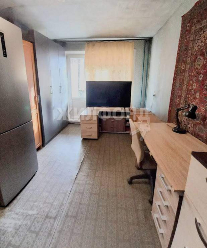 2-комн квартира Авиастроителей улица, д.2/2 2-комн квартира Авиастроителей улица, д.2/2