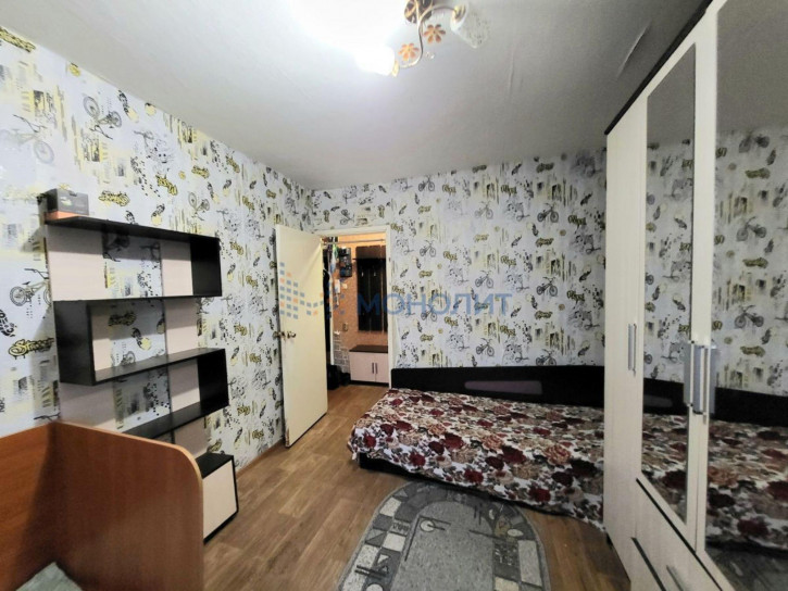 3-комн квартира Светлоярская ул, 40