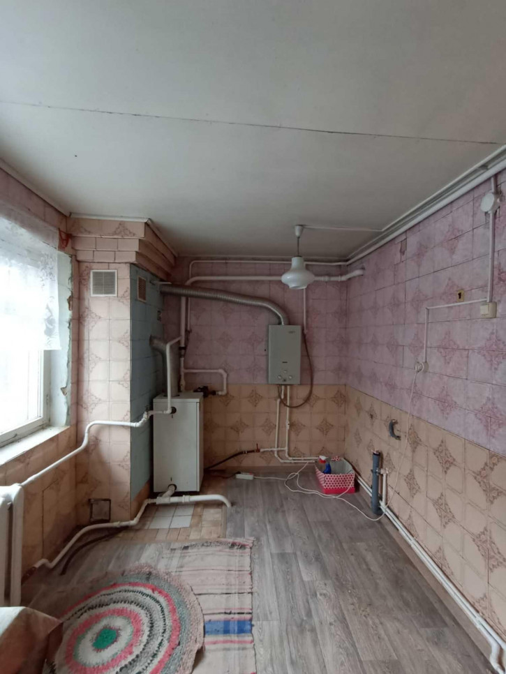 3-комн квартира улица Петра Береснева 3-комн квартира улица Петра Береснева