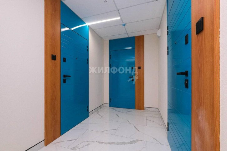 1-комн квартира Сухарная, 105/1