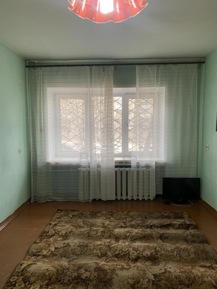 2-комн квартира Сибиряков-Гвардейцев, 40