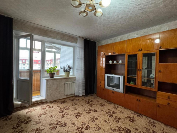 2-комн квартира Центральный микрорайон, 35