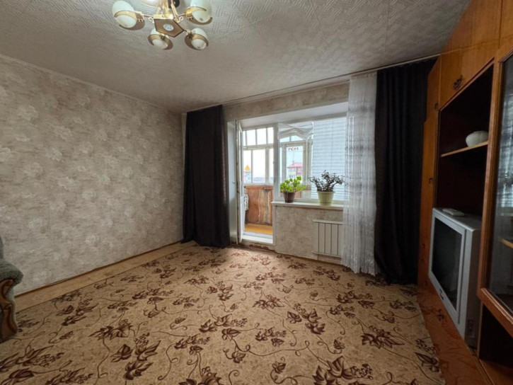 2-комн квартира Центральный микрорайон, 35