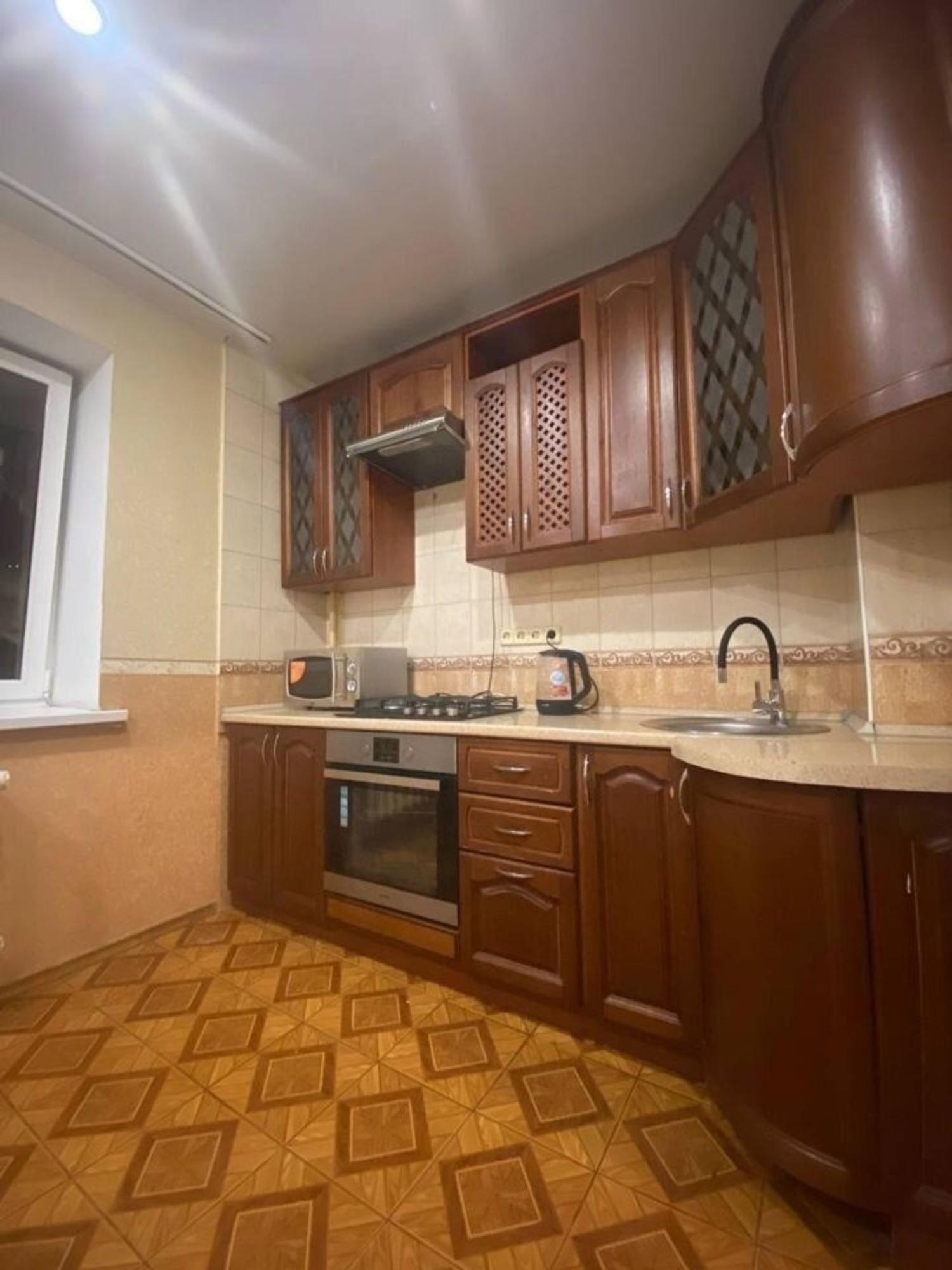 Сдать квартиру за 25 000 рублей на Лукачева улица, 25