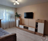 3-комн, 58.4кв м, этаж 1/5 Революционная улица, 161