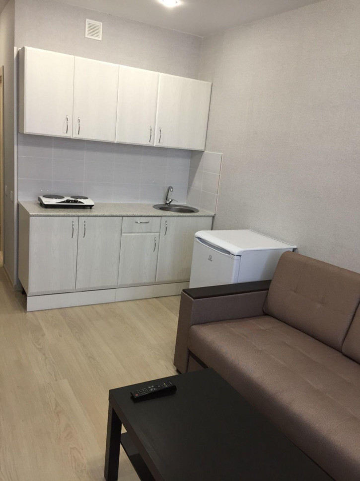 1-комн квартира Лукачева улица, 4