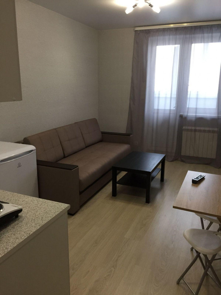 1-комн квартира Лукачева улица, 4