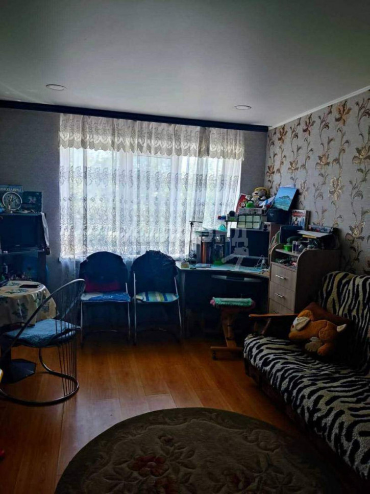 4-комн квартира Грибоедова улица, д.52
