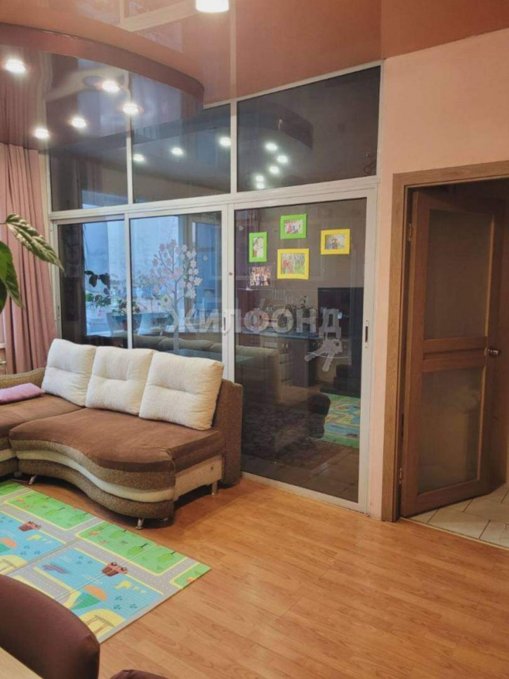 4-комн квартира Калинина улица, д.14 4-комн квартира Калинина улица, д.14