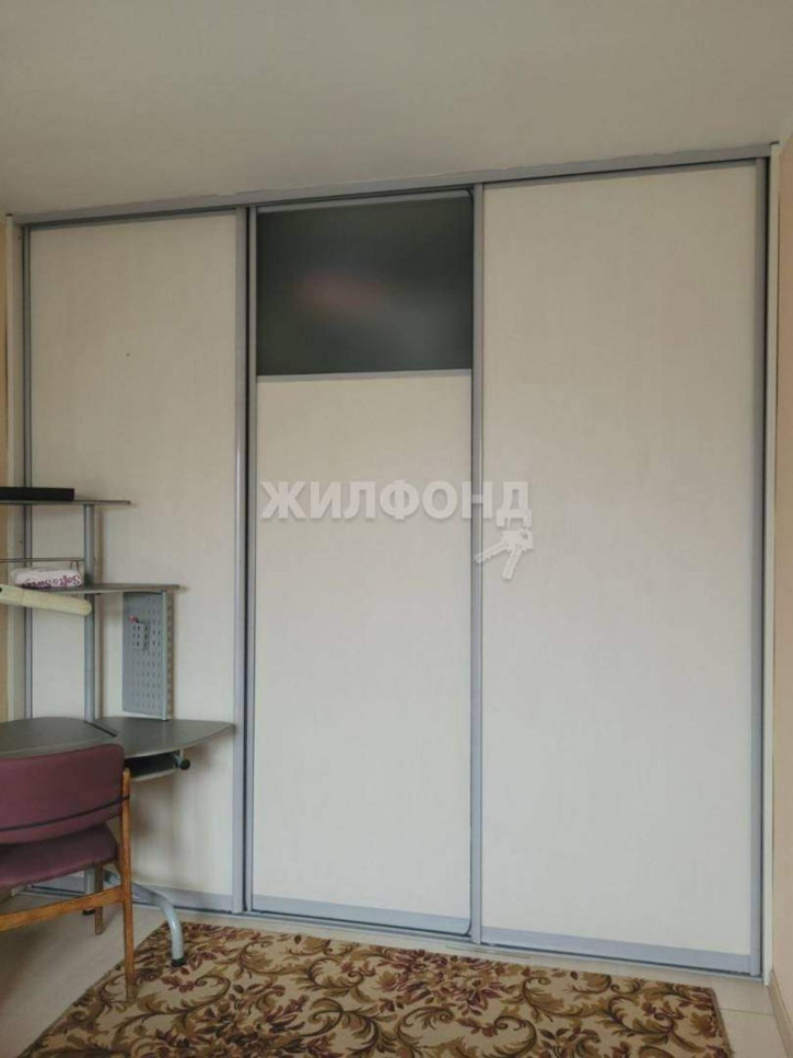 4-комн квартира Калинина улица, д.14 4-комн квартира Калинина улица, д.14