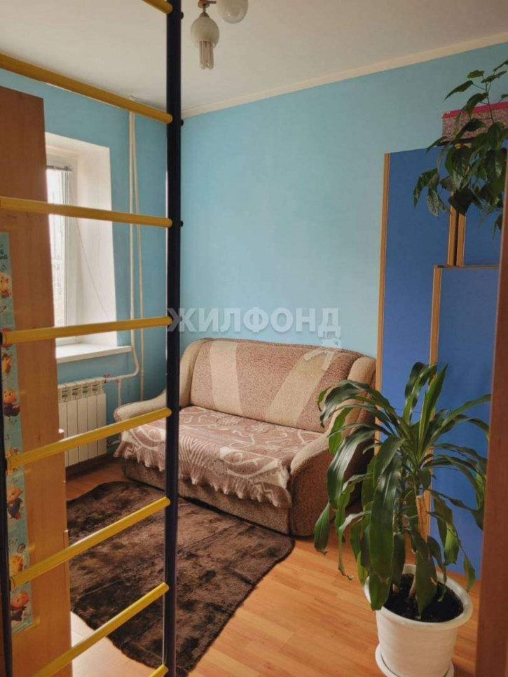 4-комн квартира Калинина улица, д.14 4-комн квартира Калинина улица, д.14