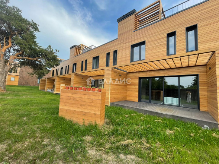 Коттедж/дом Цветочная улица