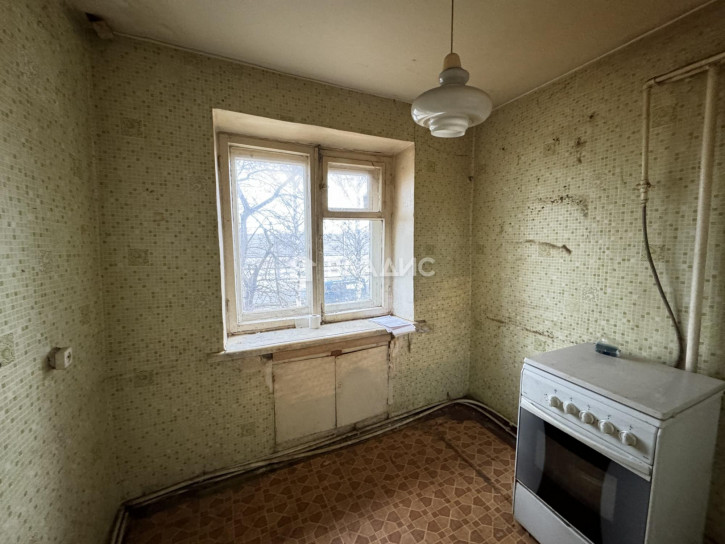 2-комн квартира улица Лакина