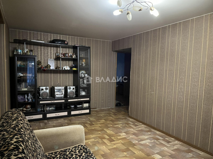 3-комн квартира улица Балакирева