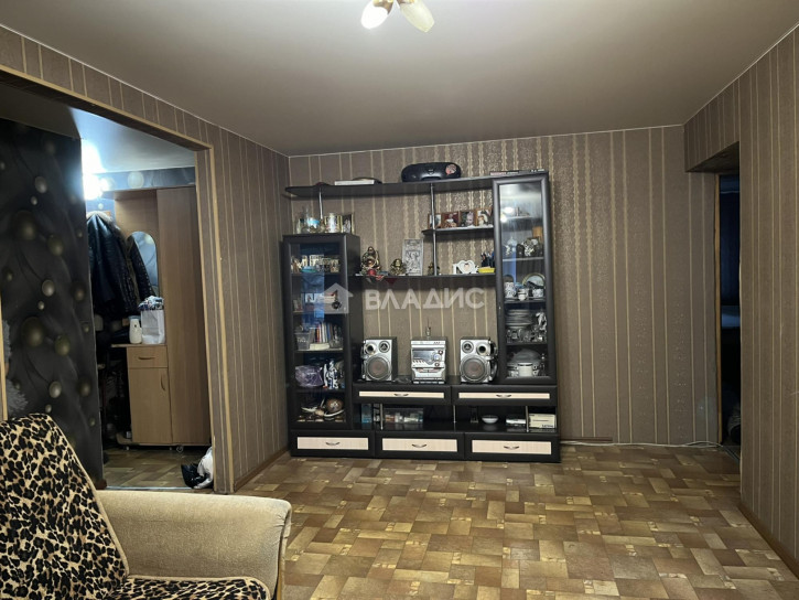 3-комн квартира улица Балакирева