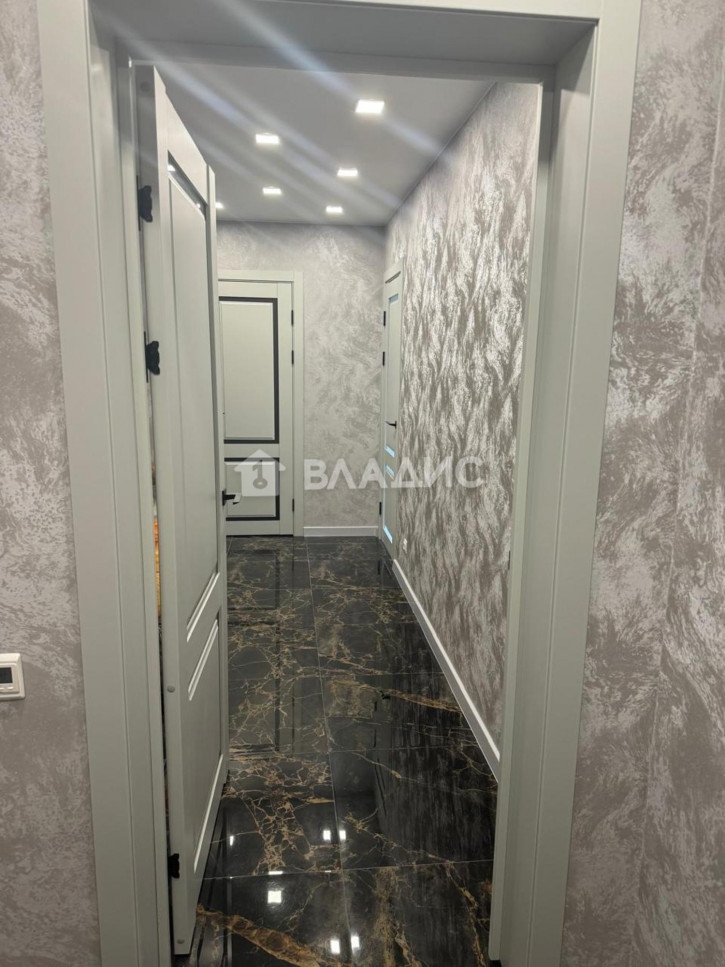 2-комн квартира улица Верхняя Дуброва