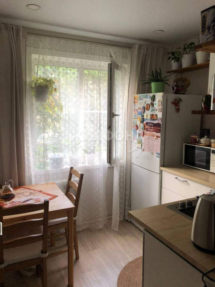 2-комн квартира Индустриальная улица, д.3 2-комн квартира Индустриальная улица, д.3