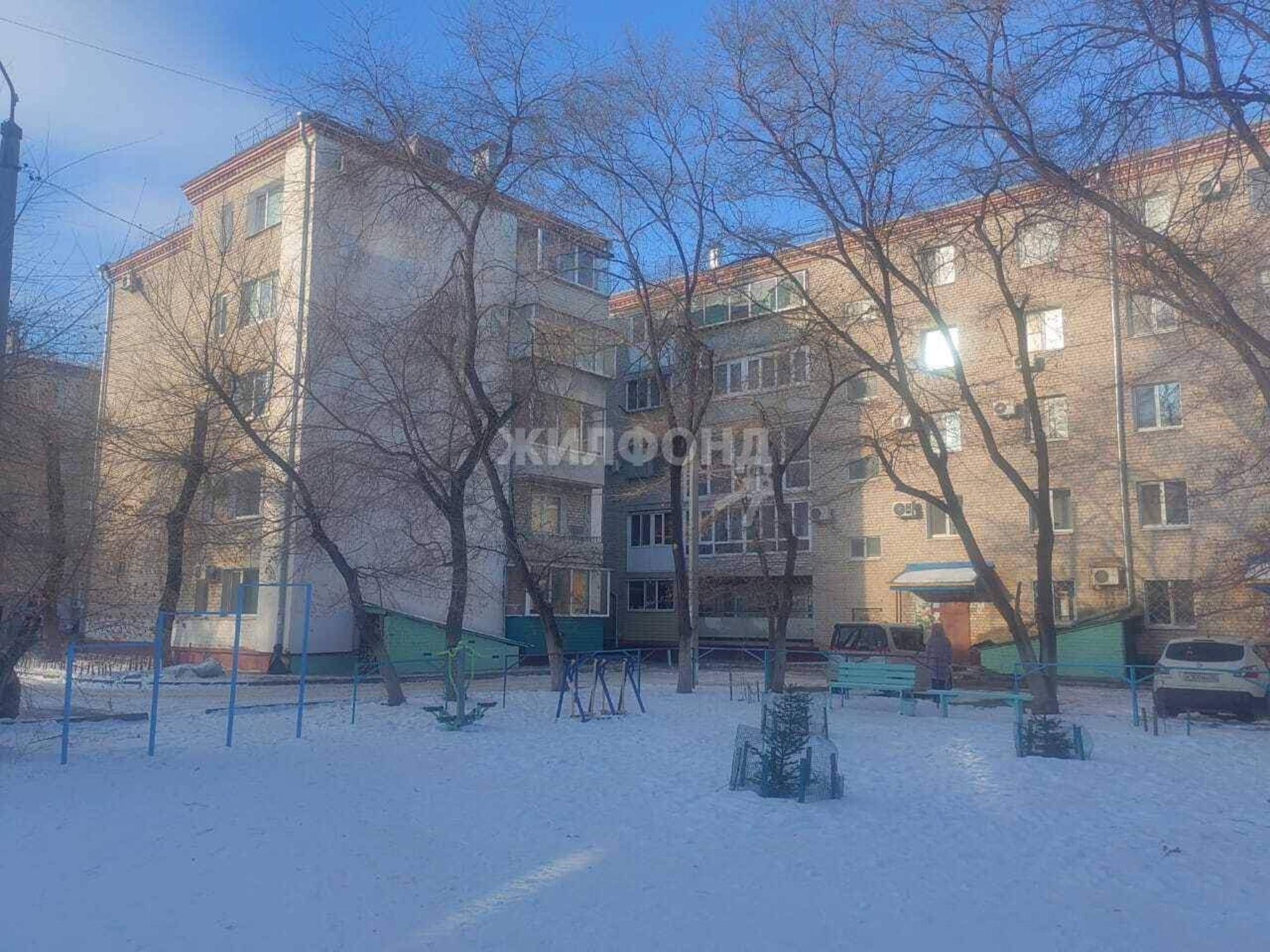 Купить квартиру за 8 300 000 рублей на 102 квартал, д.1