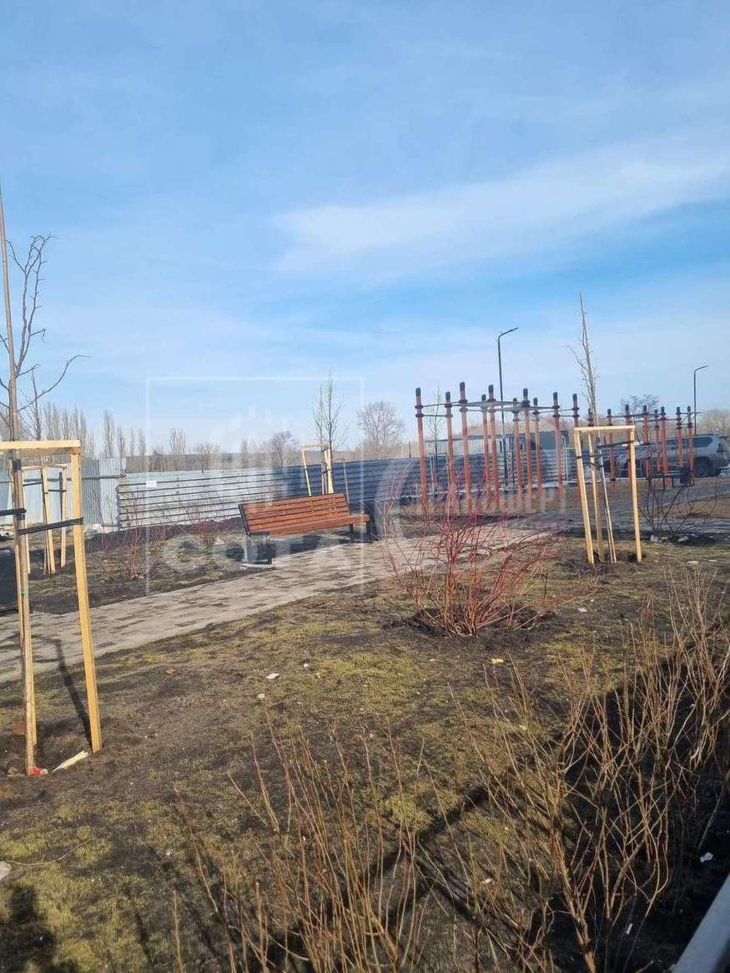 Купить студию за 2 100 000 рублей на Теплоэнергетиков улица, 17