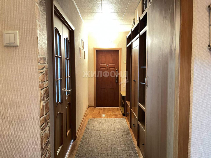 4-комн квартира Депутатская улица, д.60