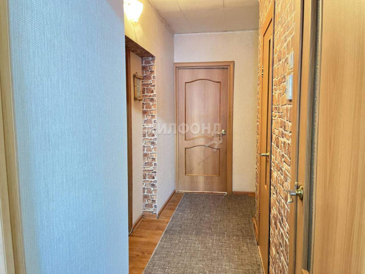 4-комн квартира Депутатская улица, д.60