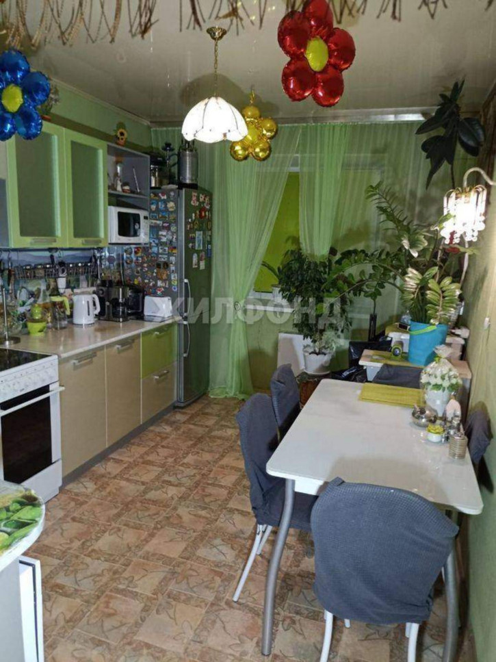 2-комн квартира Интернационалистов улица, д.8/2