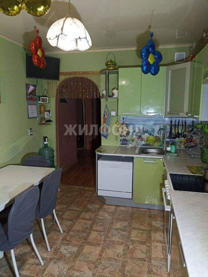 2-комн квартира Интернационалистов улица, д.8/2