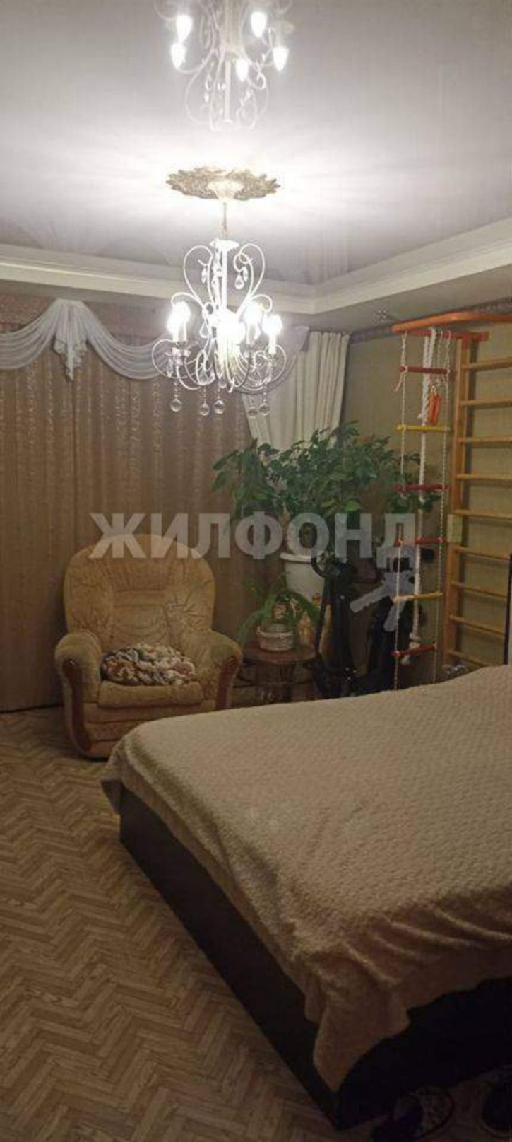 2-комн квартира Интернационалистов улица, д.8/2