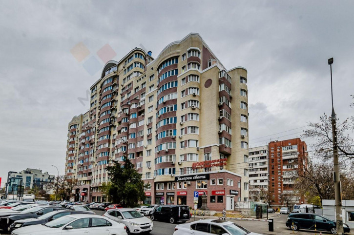 1-комн квартира Бабушкина ул, 295