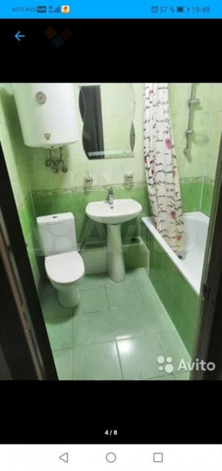 1-комн квартира Южгипронисельстрой ул, 20