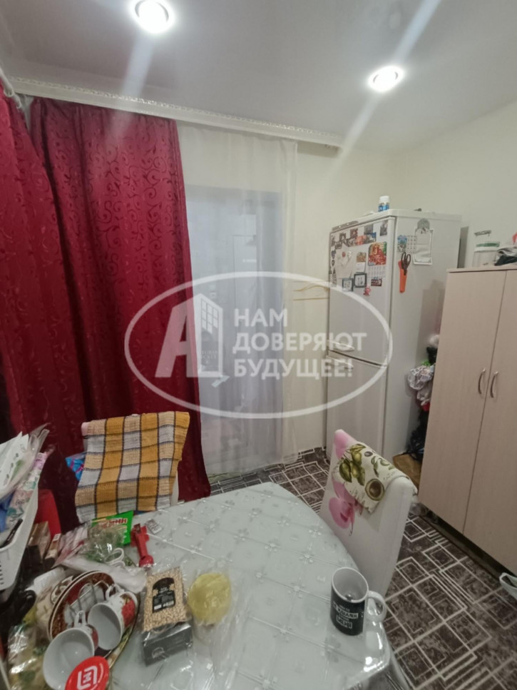 2-комн квартира Советская улица, 98/1