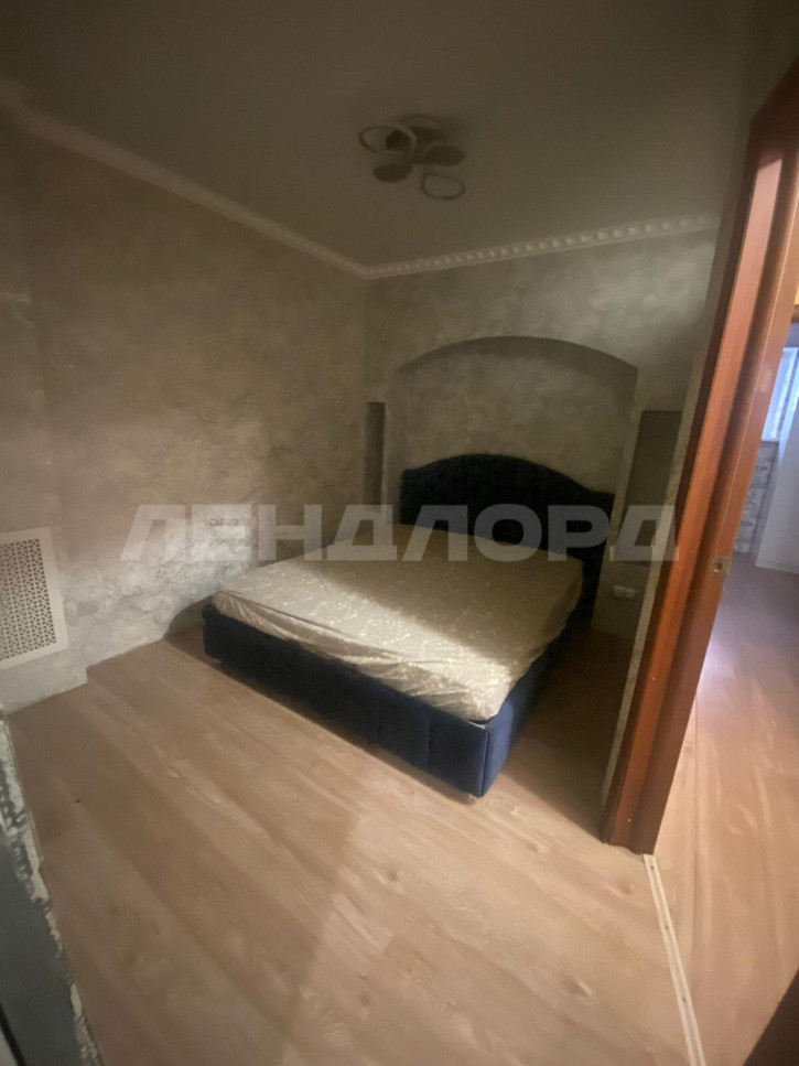 3-комн квартира улица Юпитера, 3