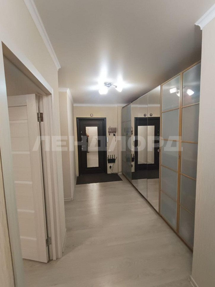 2-комн квартира улица Венеры, 21