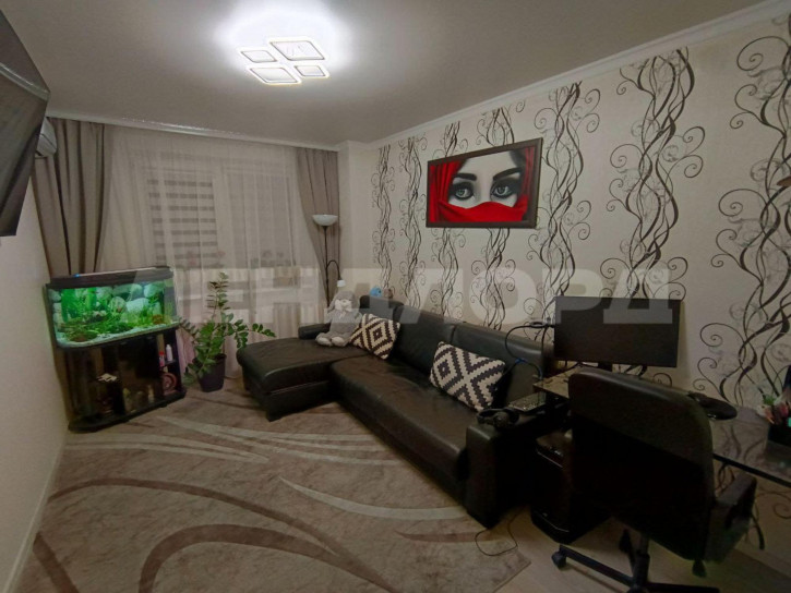 2-комн квартира улица Венеры, 21