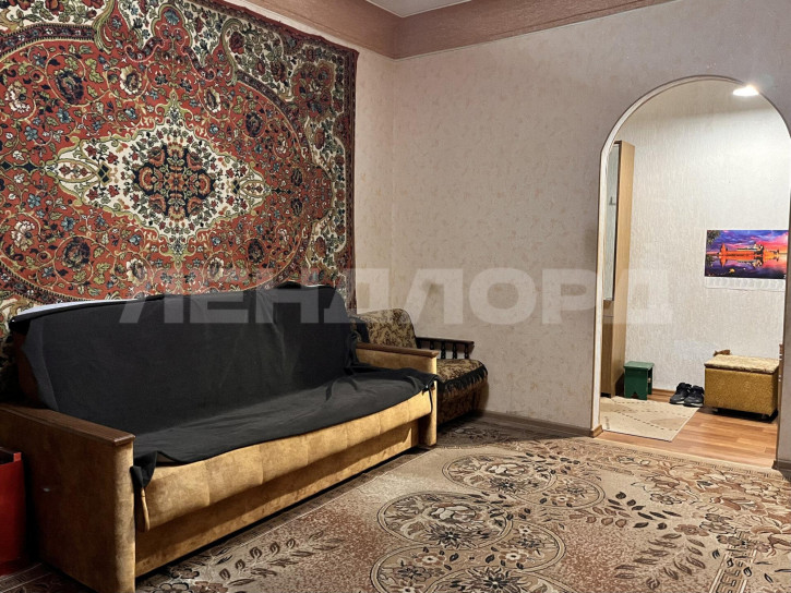 2-комн квартира улица Погодина, 15