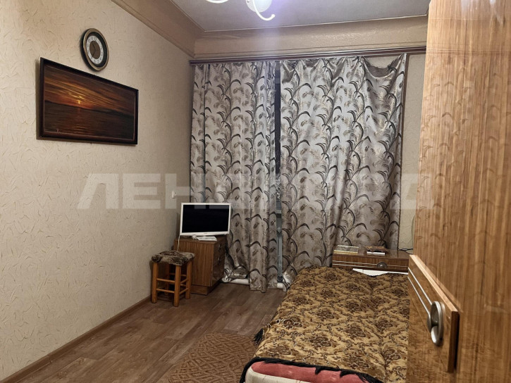 2-комн квартира улица Погодина, 15