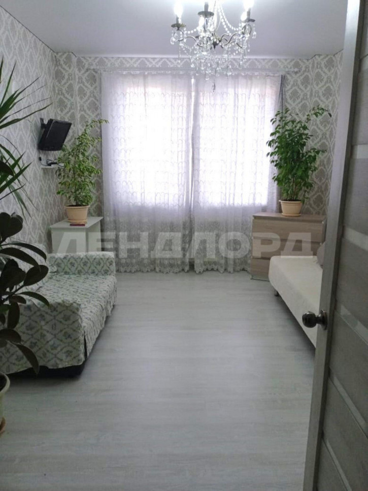 2-комн квартира улица Ушинского, 47
