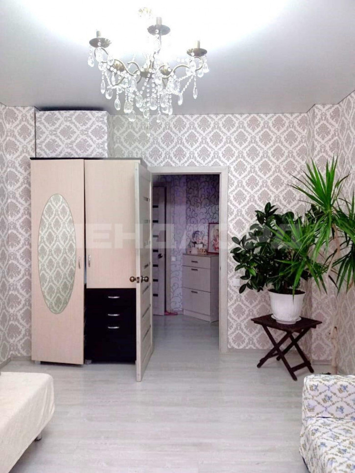2-комн квартира улица Ушинского, 47