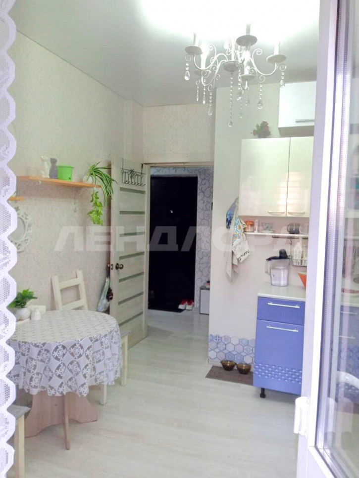 2-комн квартира улица Ушинского, 47