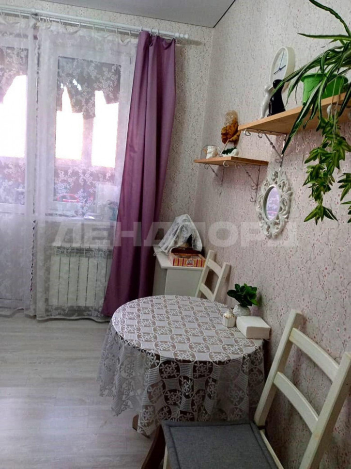 2-комн квартира улица Ушинского, 47