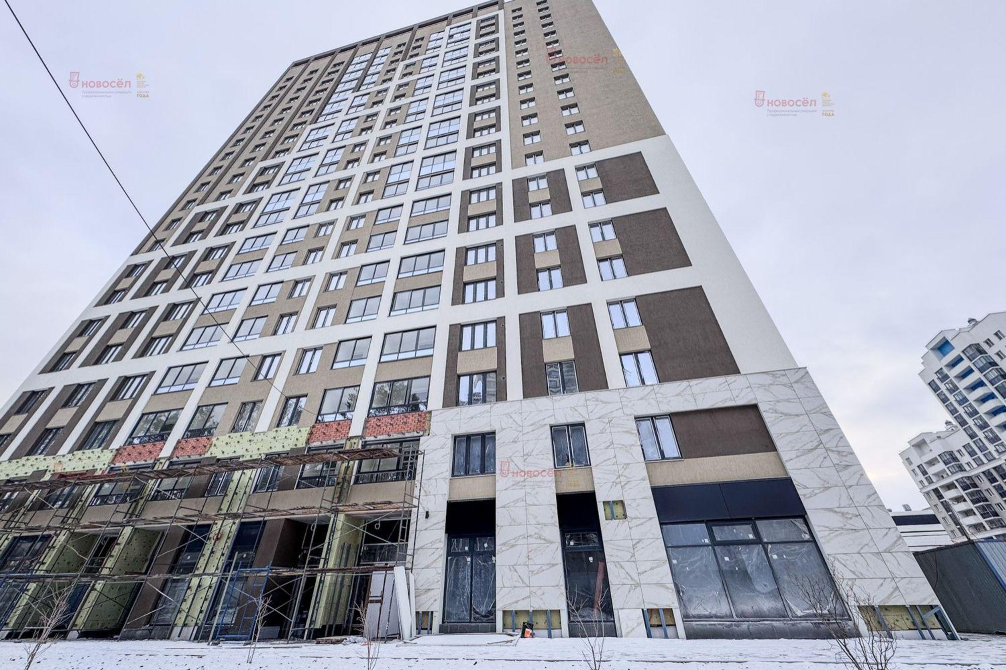 Купить торговое помещение за 67 263 900 рублей на Краснолесья 96/2