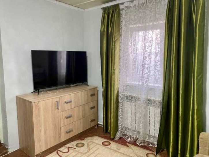 4-комн квартира Центральная ул