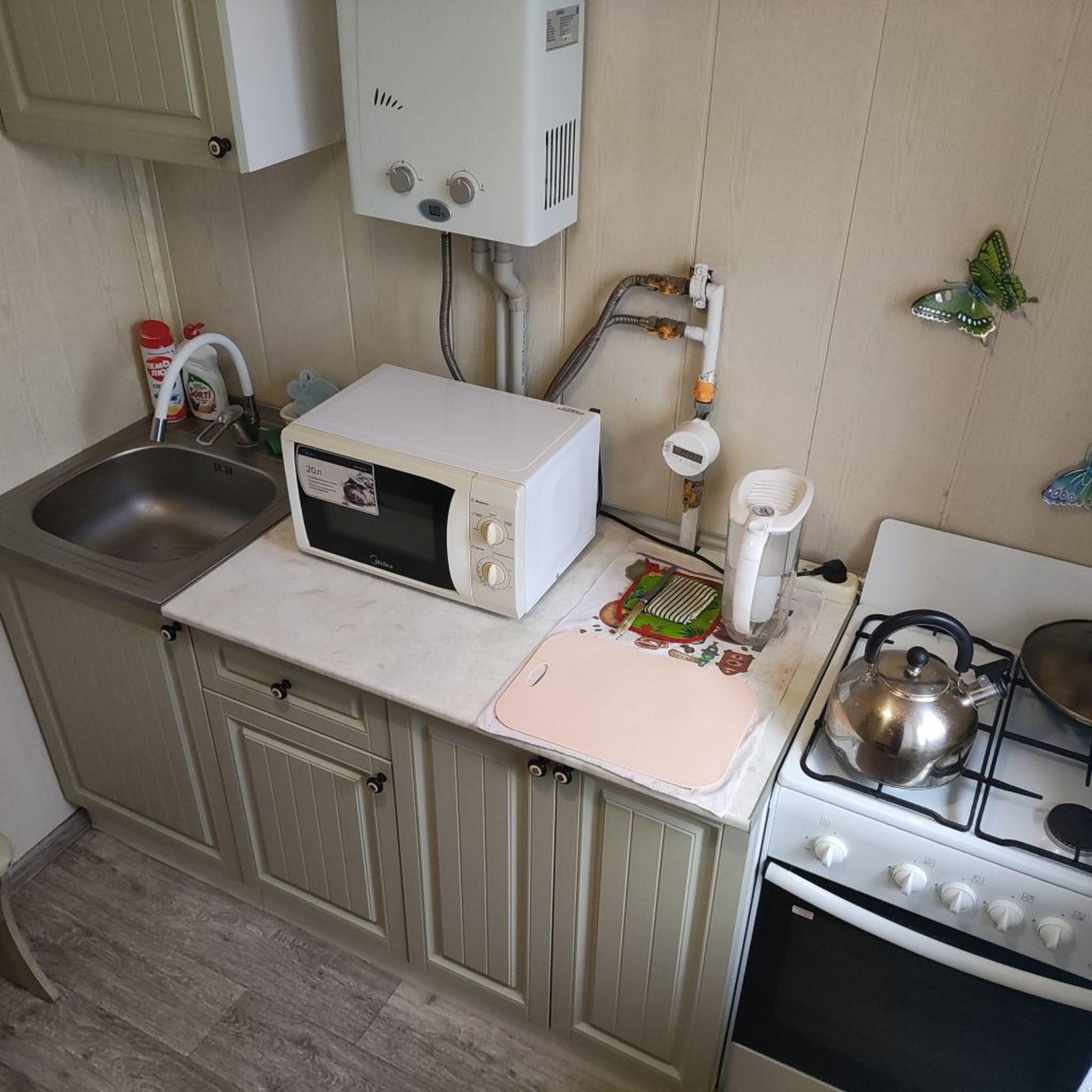 Купить квартиру за 4 150 000 рублей на Федосеенко ул, 94