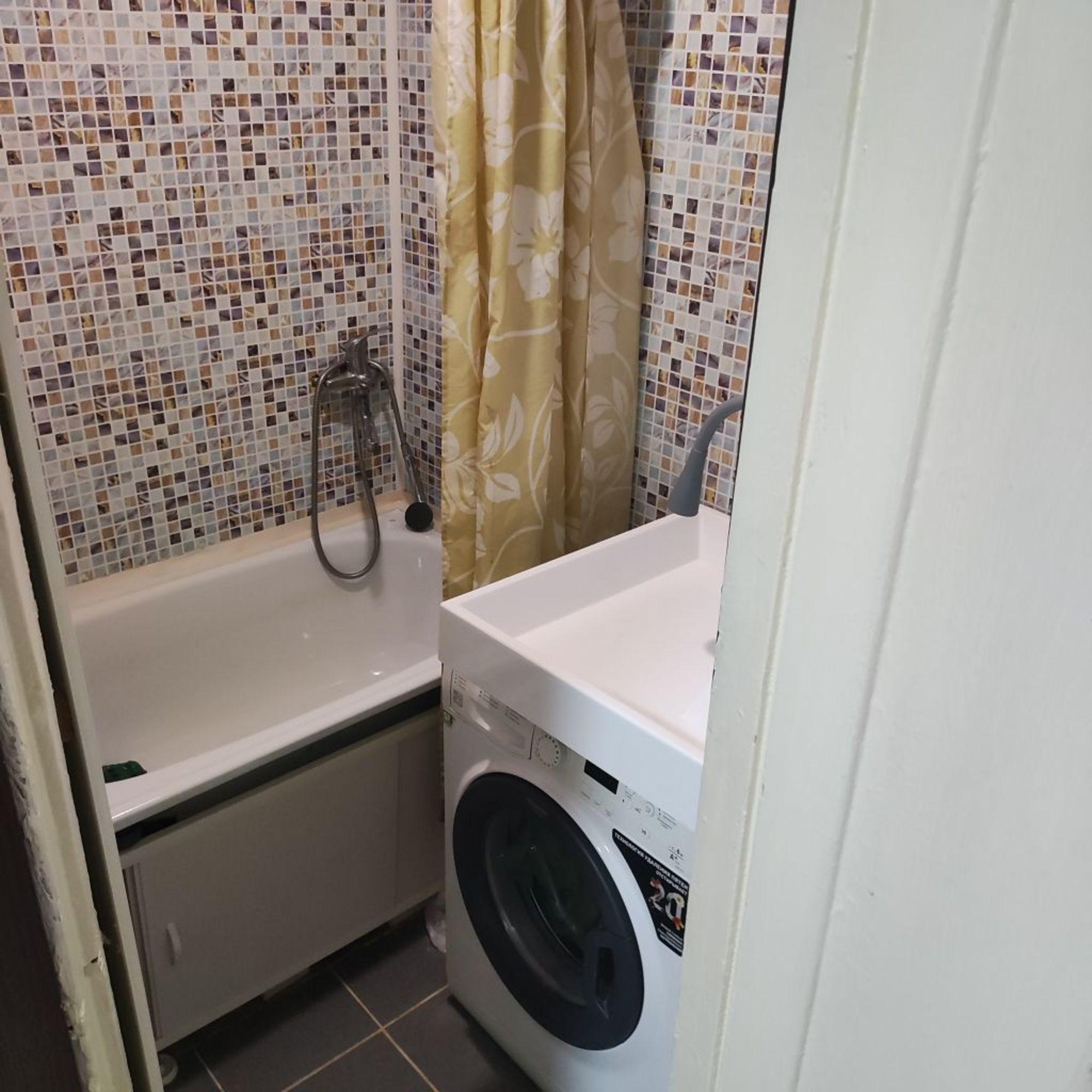 Купить квартиру за 4 150 000 рублей на Федосеенко ул, 94